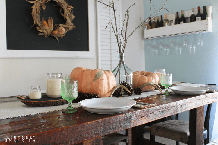 Looking for gorgeous (and super easy!) Thanksgiving Table Ideas? Then you will definitely WANT to check out this lovely array now!