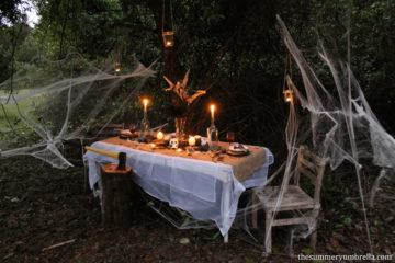 Most Amazing Rustic and Spooky Halloween Table Décor