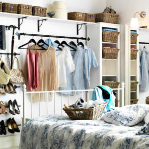 12 Amazingly Rustic Closets That Will Win Your Heart