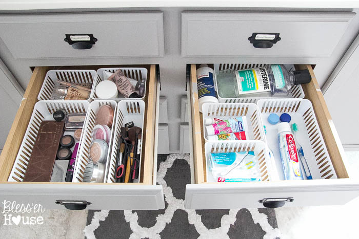 Bathroom Drawer Organize on a Budget: Dollar Store Products for the Win!