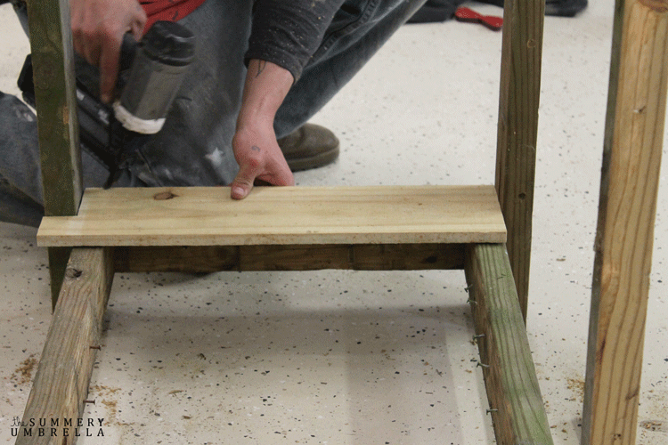 how to build a gardening bench