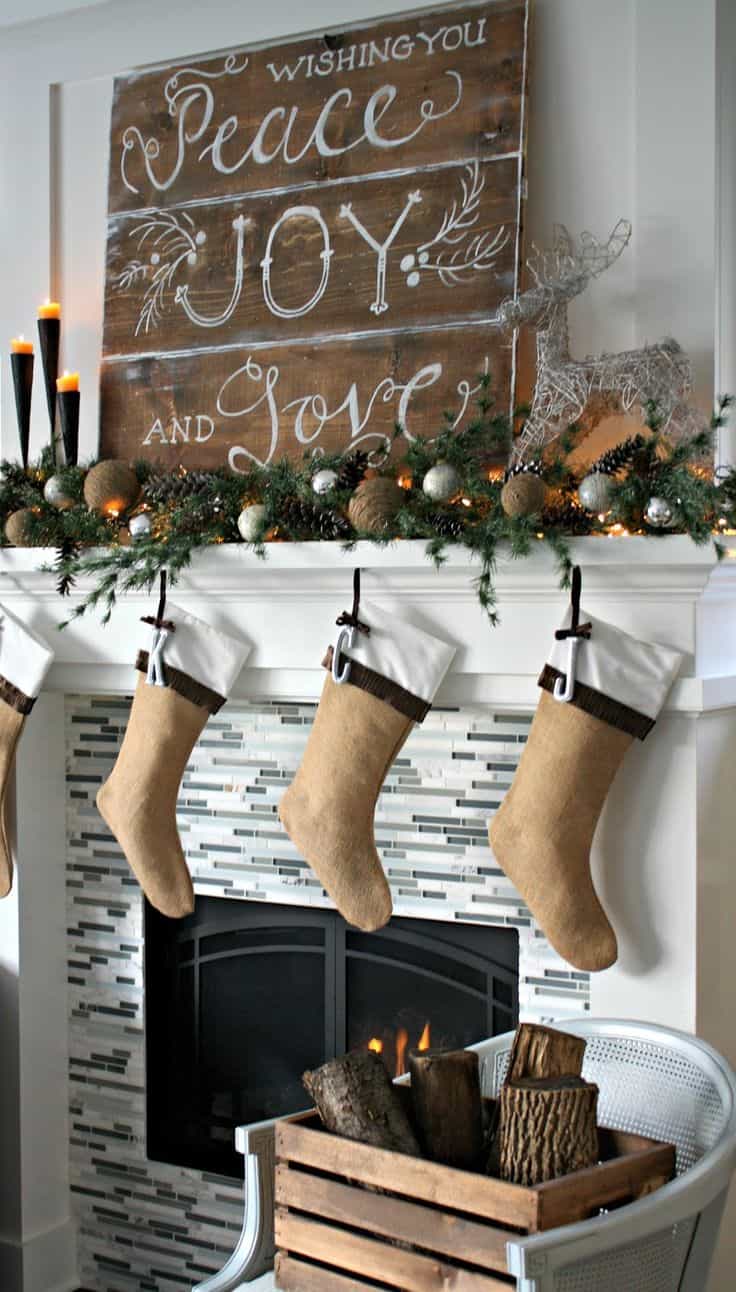 holiday mantle decor