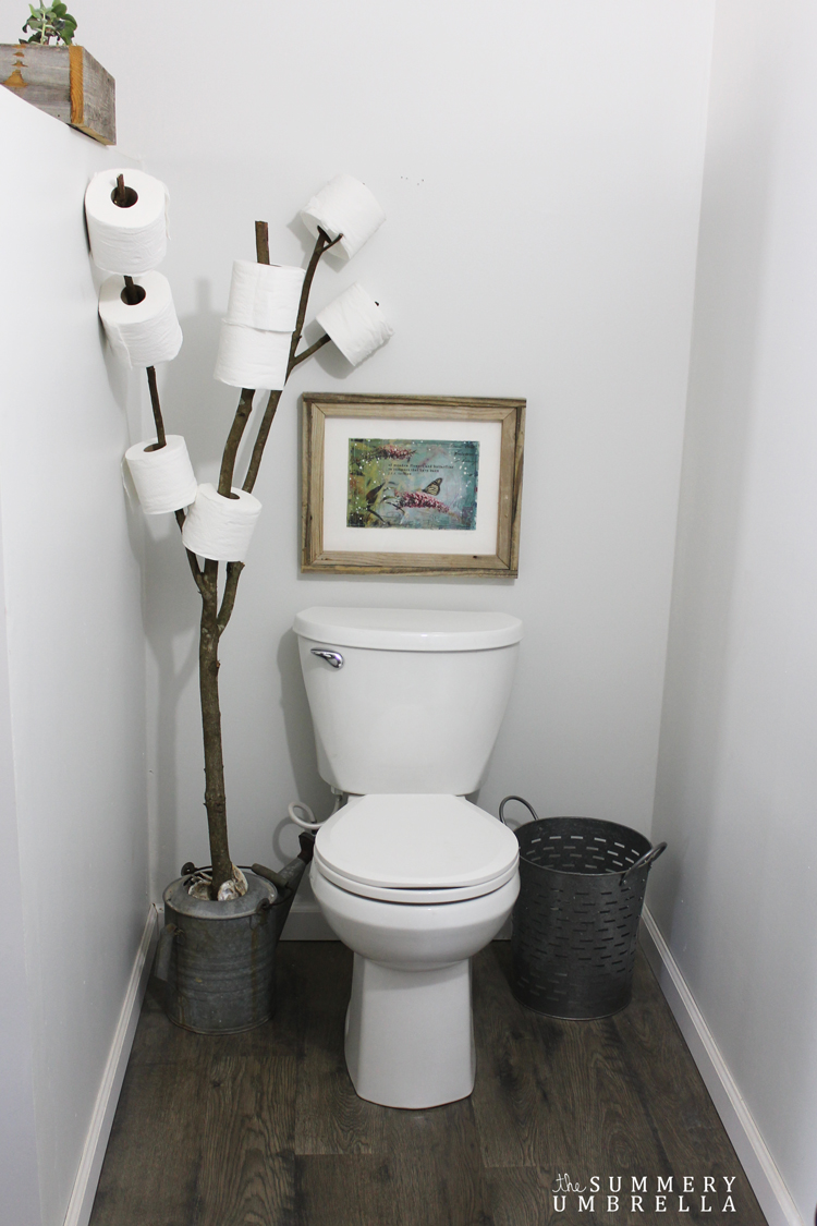 Have you been looking for a rustic bathroom branch toilet paper holder that is not only functional, but also SUPER EASY as well? Then stop on by super plum!