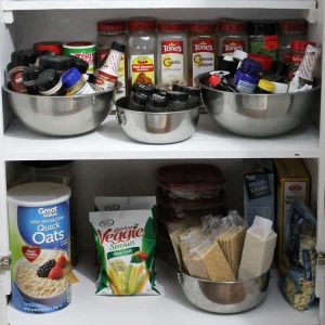 Quick and Easy Kitchen Pantry Organization