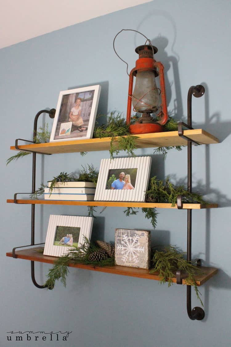 DIY Wooden Snowflake Shelf 