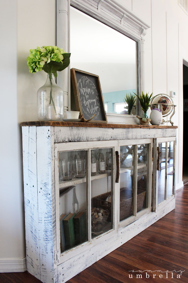 I say it all the time, but I'm going to say it again. I love the power of paint! I decided to give my rustic coffee station a makeover, and I'm in love.