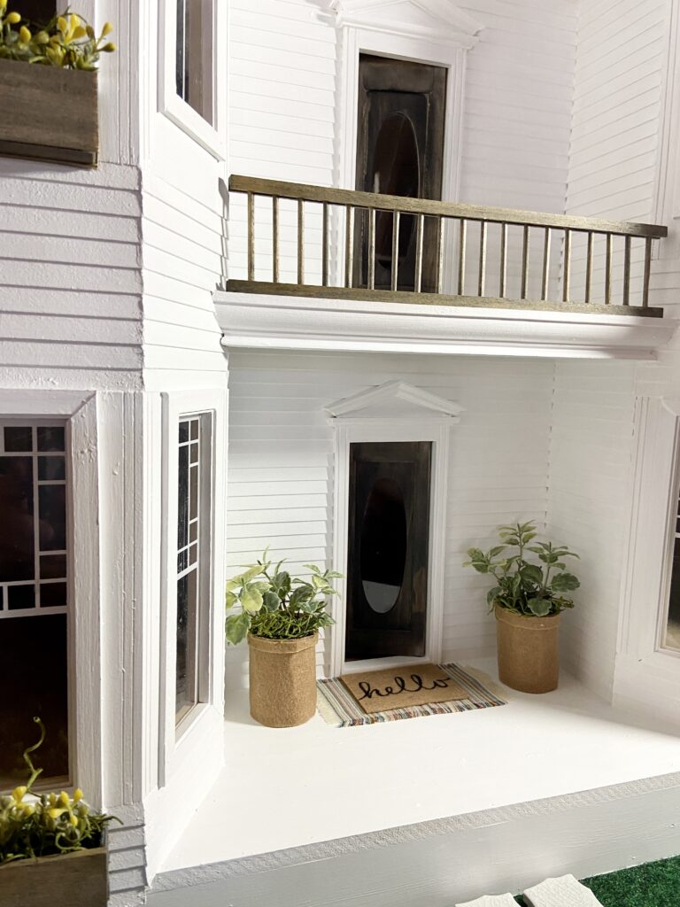 Small-Scale Charm: DIY Dollhouse Ideas for Your Front Porch